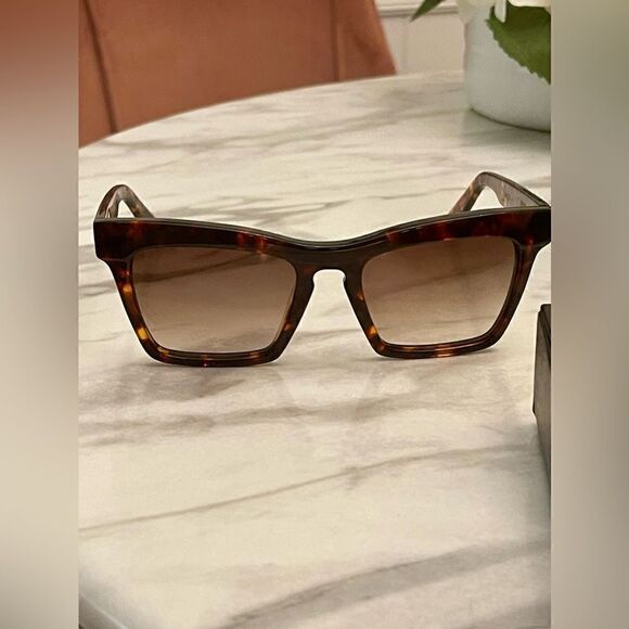 Ellery Square Gradient Sunglasses NIB - Picture 5 of 6